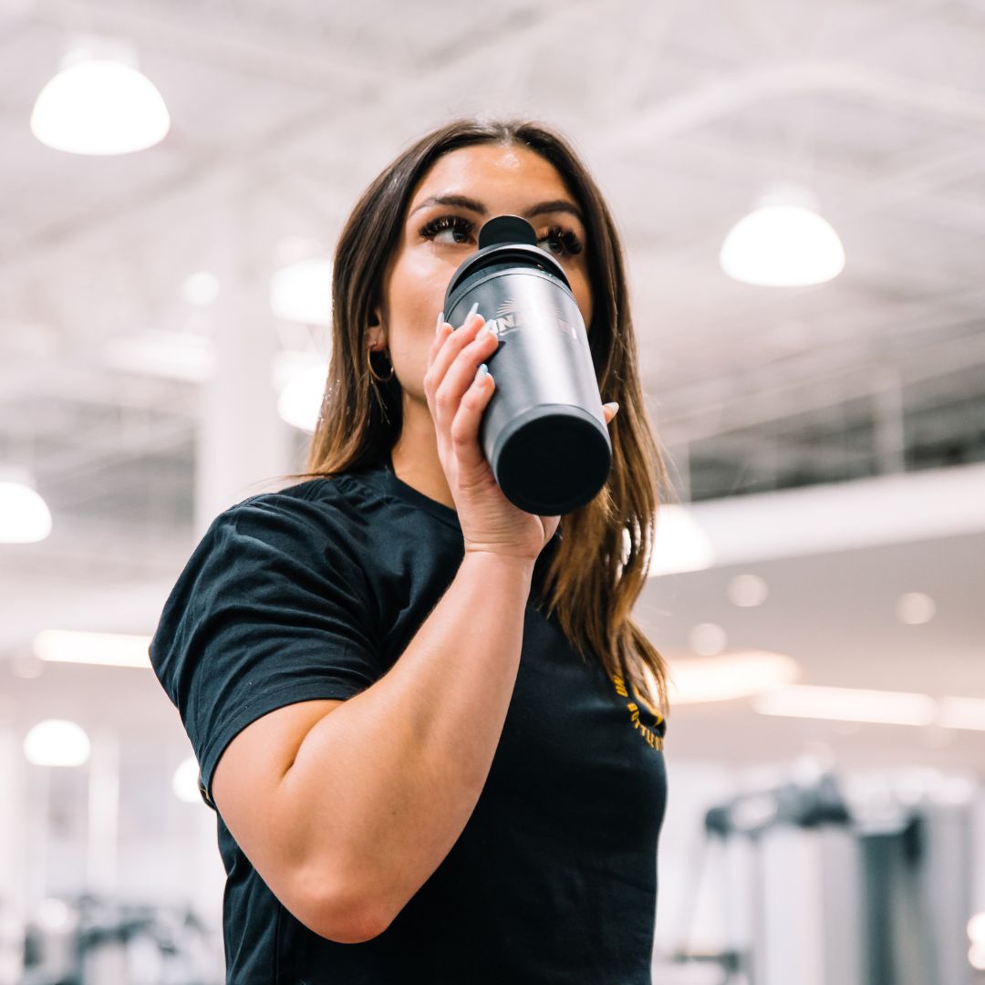 Ice Shaker 26 Oz Shaker Bottle, Stainless Steel Insulated Water Bottle and  Protein Shaker, As Seen on Shark Tank Black